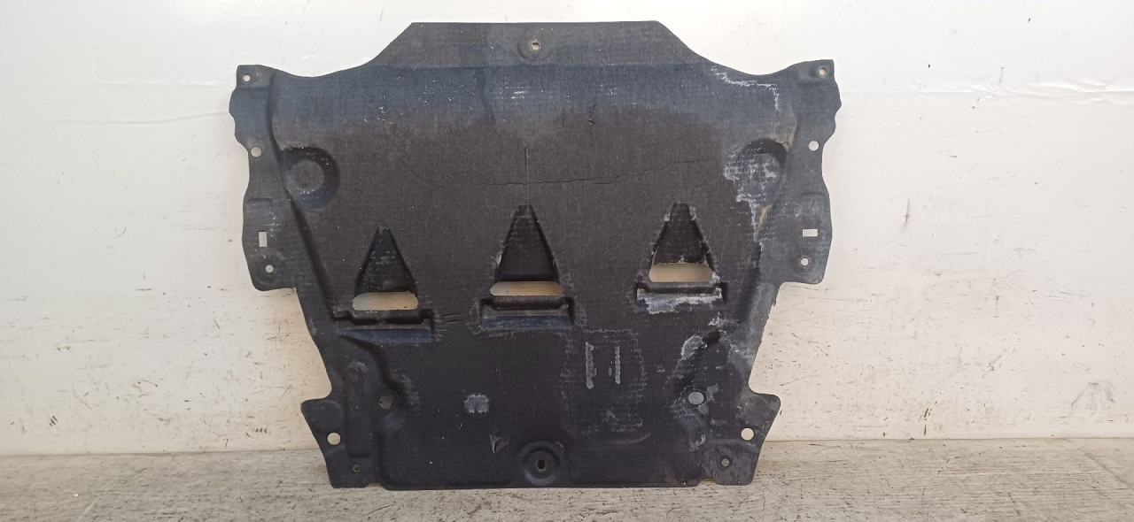 DIJELOVI PODNA ZASTITA VOLVO XC60 > 13-17 31440388