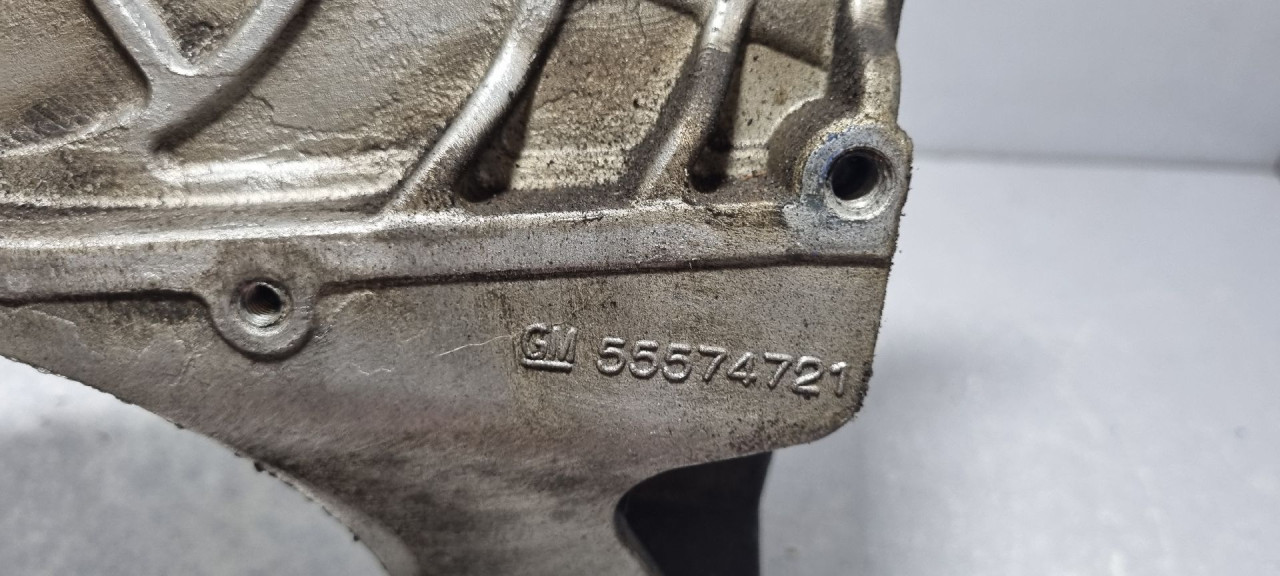 DIJELOVI NOSAC OPEL INSIGNIA > 14-16 5557472