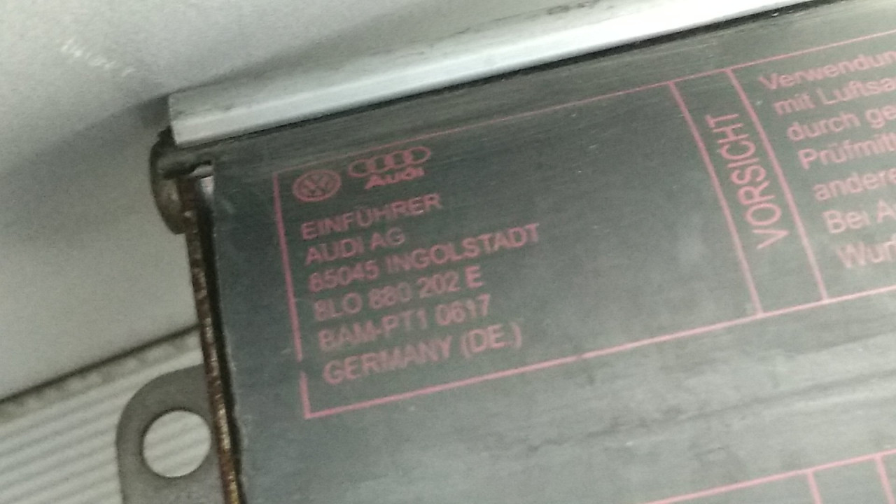AIRBAG SUVOZACA AUDI A3 > 03-08 8L0880202E