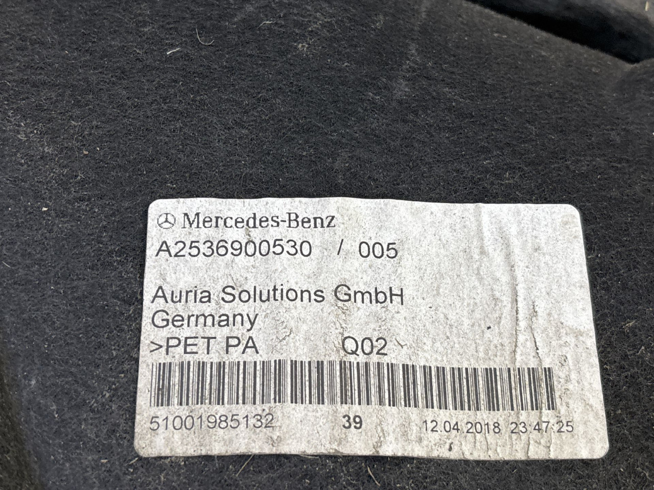 UNUTRASNJI BLATOBRAN MERCEDES GLC (X253) > 16- A2536900