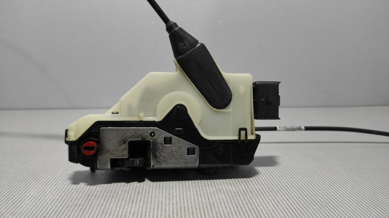 BRAVA VRATA PEUGEOT 208 > 12-15 9688080880