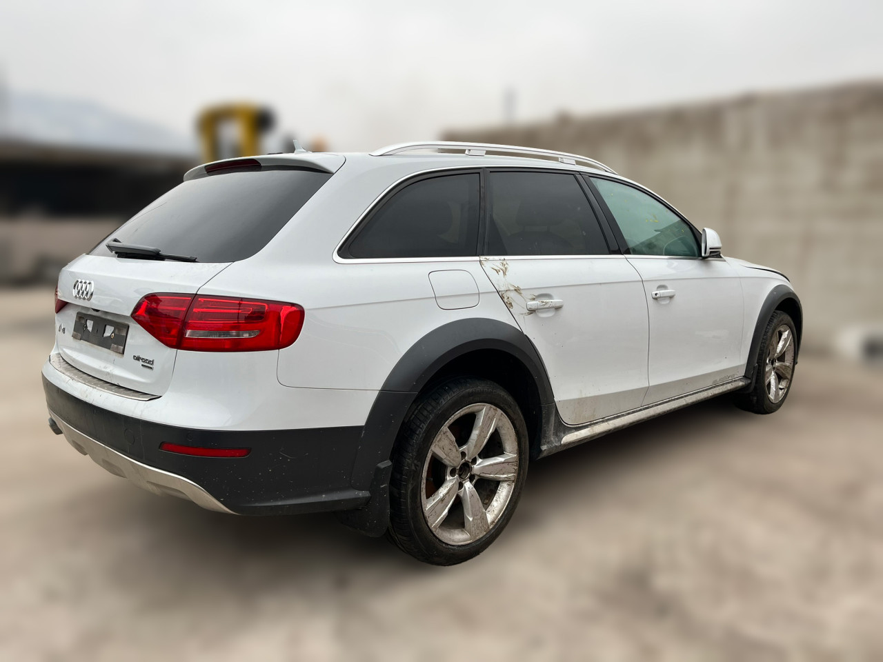 DIJELOVI AUDI A4 (B8) > 12-15 2.0 Dizel CGLC MOTOR