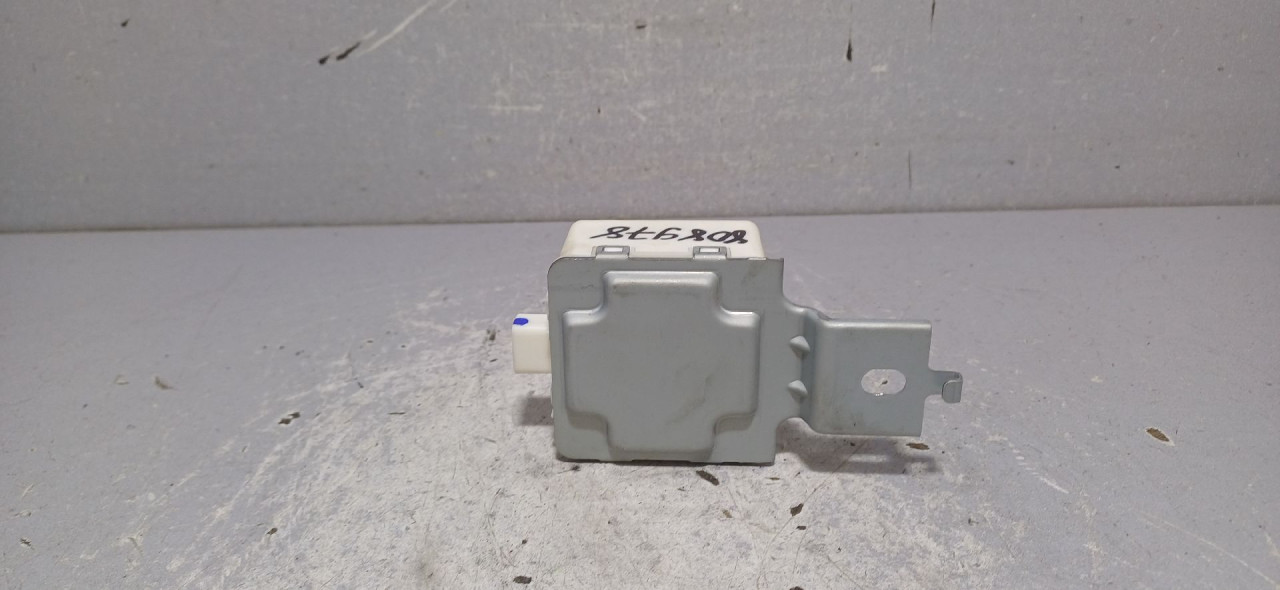 DIJELOVI ANTENA MAZDA CX5 > 12-15 KD45675D4