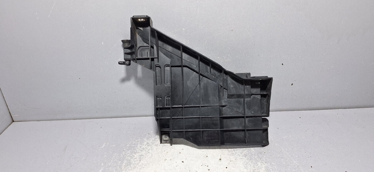 DIJELOVI NOSAC FARA AUDI A5 (8T3/8F7) COUPE > 07-11 3.0 89392979