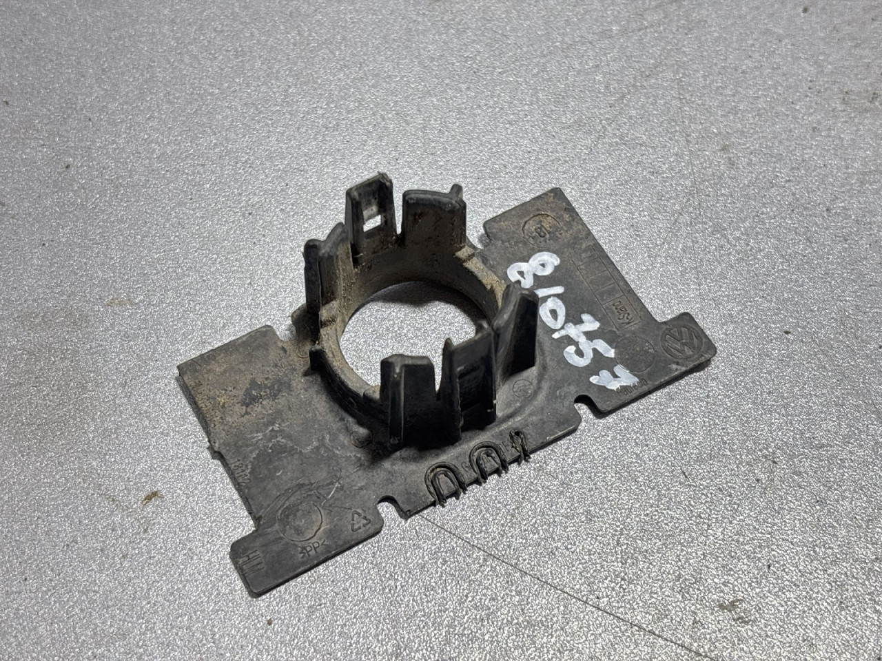 DIJELOVI NOSAC VW TIGUAN > 20-