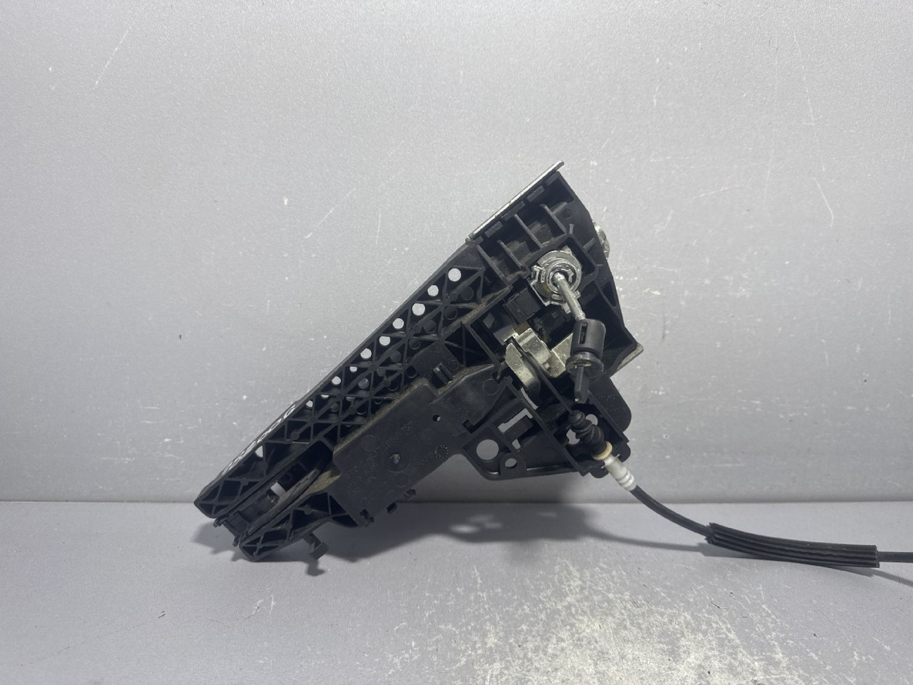 RUCKA VRATA AUDI A4 (B8) > 12-15 8T02837886A