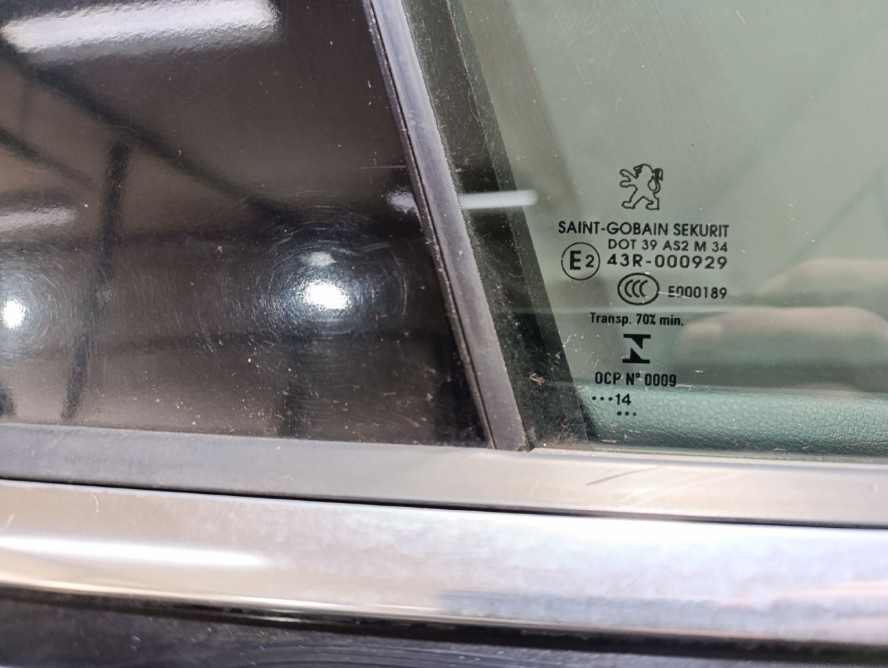 DIJELOVI STAKLO PEUGEOT 5008 > 13-16