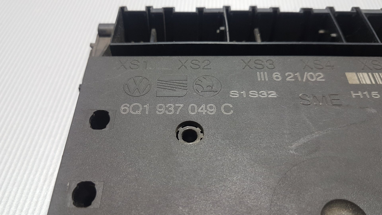 ELEKTRONIKA MODUL VW POLO > 01-05 6Q1937049C