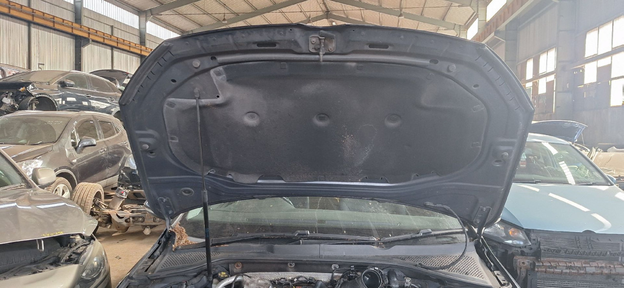 DIJELOVI HAUBA VW GOLF 7 SW > 13- 1.6 5G0823031J