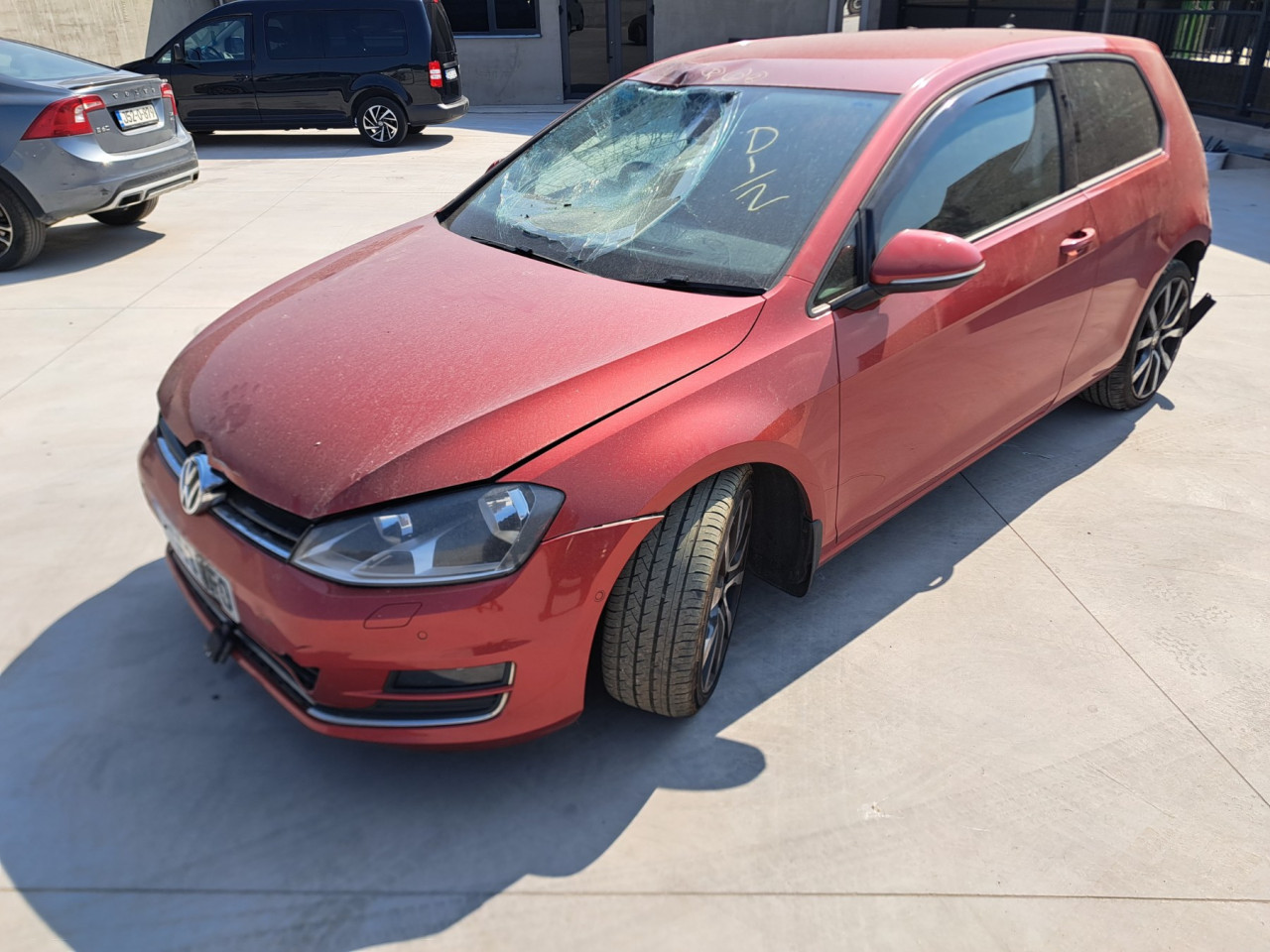 DIJELOVI GOLF 7 2.0 DIZEL 2013. DVOJA VRATA MJENJAC MOTOR CRBC