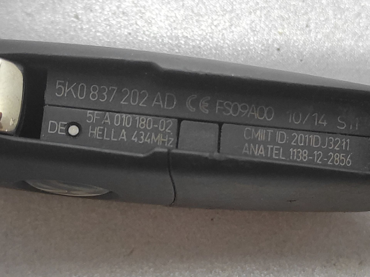 DIJELOVI KLJUC VW POLO > 09-14 5K0837202AD