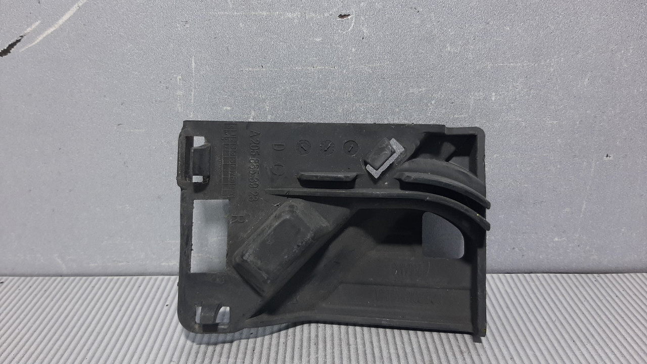 PLASTIKA BRANIKA MERCEDES C KLASA (W205/S205) > 14-18 A