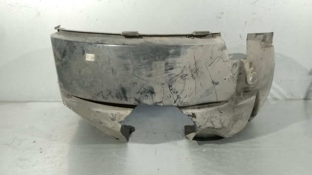 UNUTRASNJI BLATOBRAN FORD FIESTA > 08-12 8A6116115AD