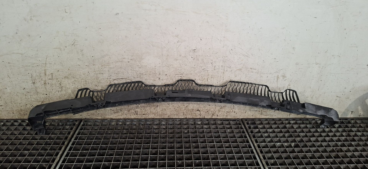 DIJELOVI POTPORA ZADNJEG BRANIKA VW GOLF 7 > 12-16 2.0 5G6807863