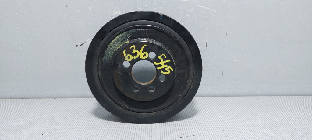DIJELOVI REMENICA RADILICE VW POLO > 99-01 045105243