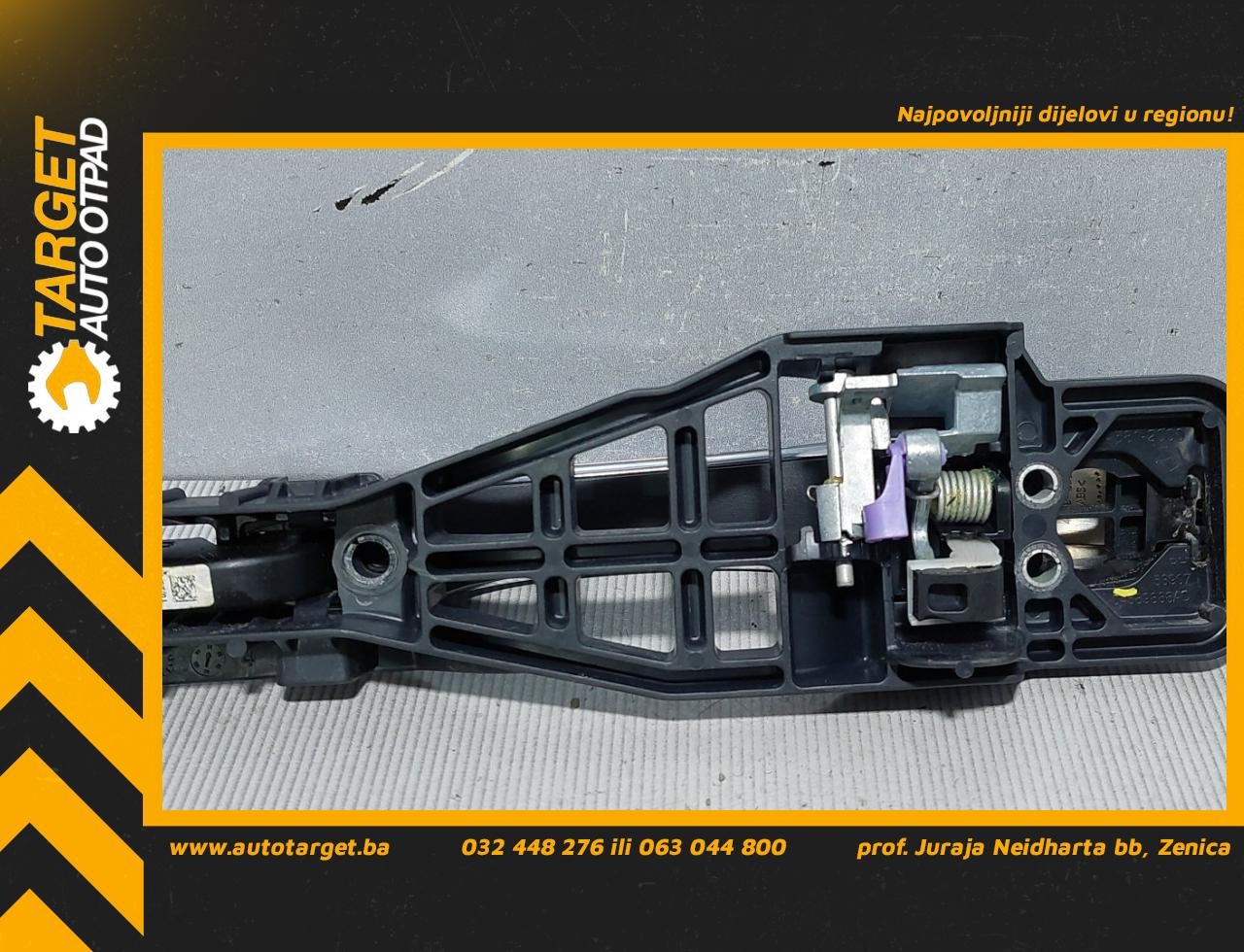 DIJELOVI RUCKA VRATA JEEP GRAND CHEROKEE > 11-13 04589888AD