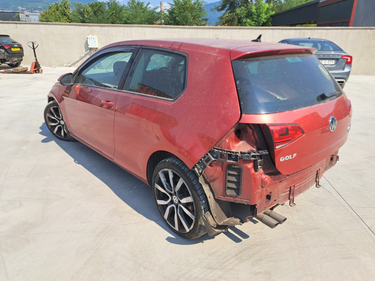 DIJELOVI GOLF 7 2.0 DIZEL 2013. DVOJA VRATA MJENJAC MOTOR CRBC