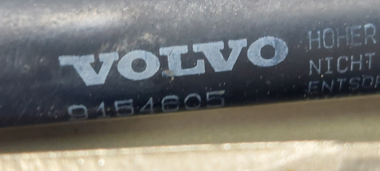 AMORTIZER HAUBE VOLVO XC70 > 97-04 9154605