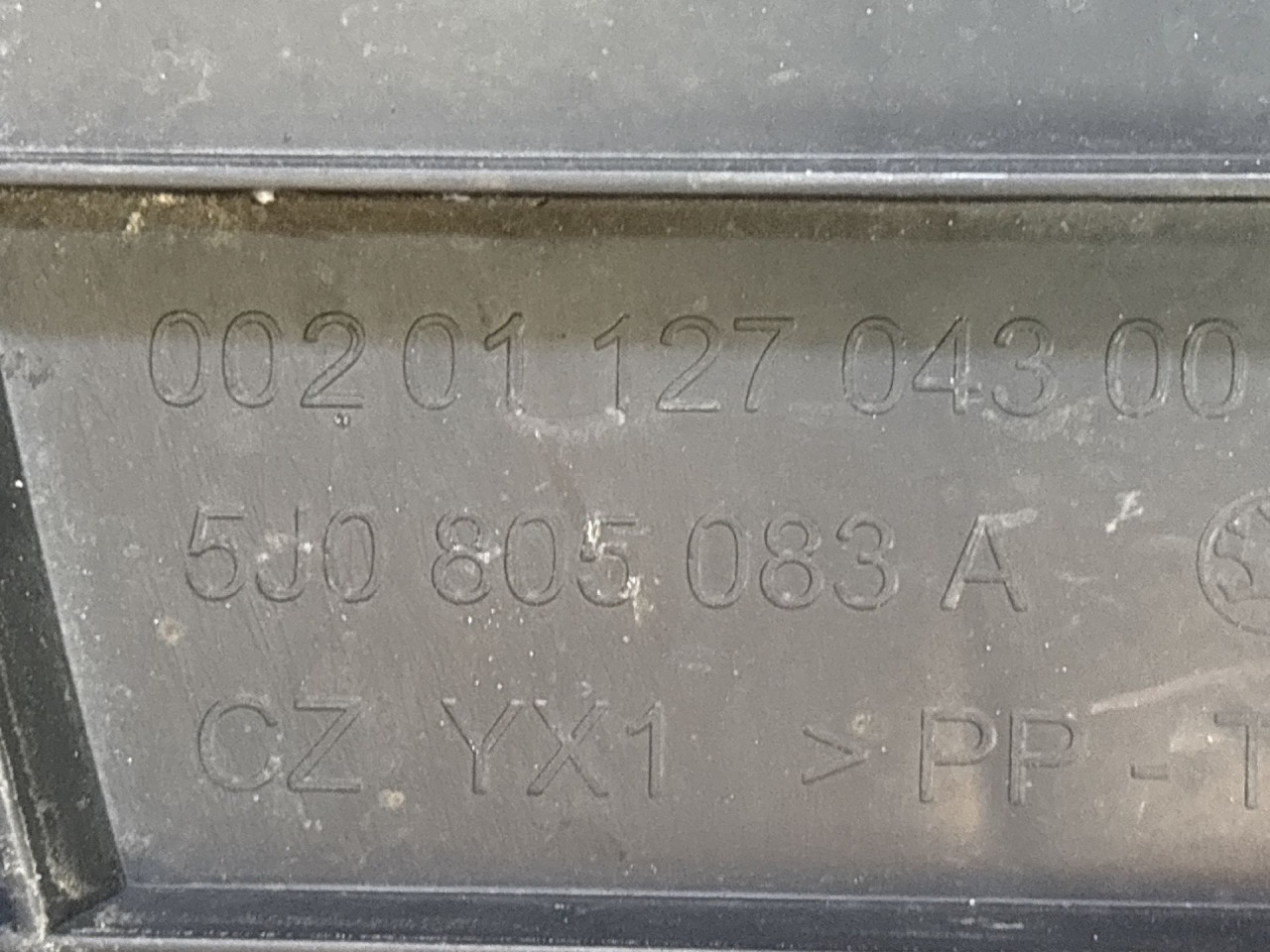 POTPORA PREDNJEG BRANIKA SKODA ROOMSTER > 06-10 5J08050