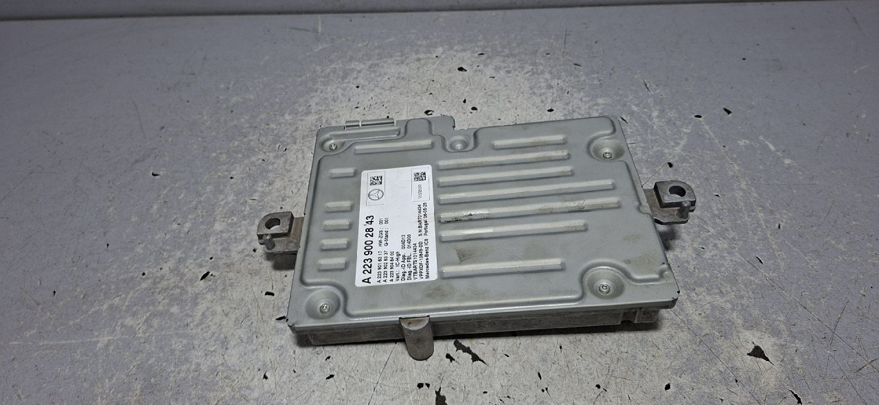 ELEKTRONIKA MODUL MERCEDES S KLASA (W223/V223) > 20- A2239002843