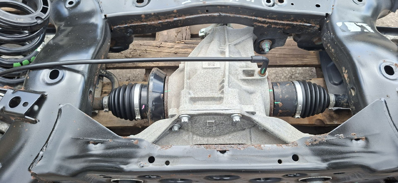 DIJELOVI DIFERENCIJAL MERCEDES GLE (W167) > 19- 2.0 1673504200