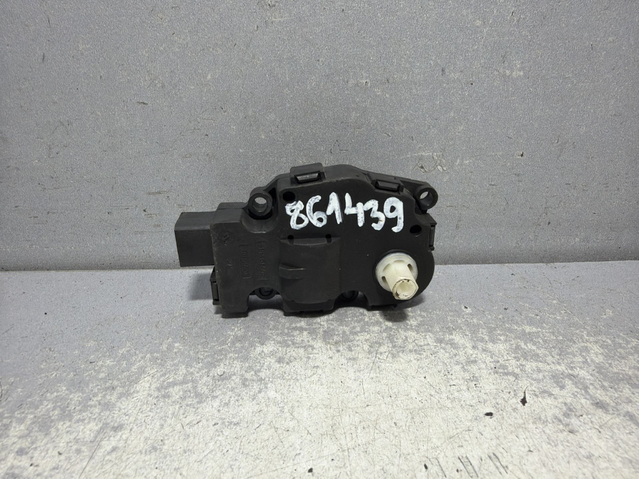 MOTORIC KLAPNE MERCEDES C KLASA (W204/S204) > 10-11 K9749006