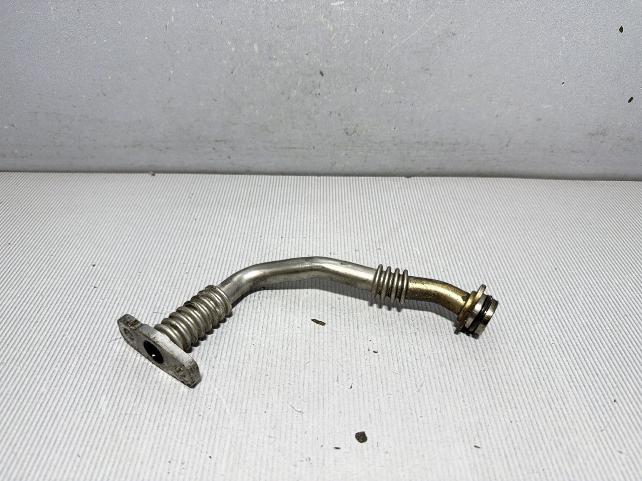 DIJELOVI CRIJEVO VW GOLF 7 > 12-16 2.0