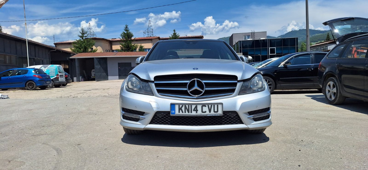 DIJELOVI MERCEDES C KLASA (W204) > 11-13 2.2 Dizel 651911 MOTOR