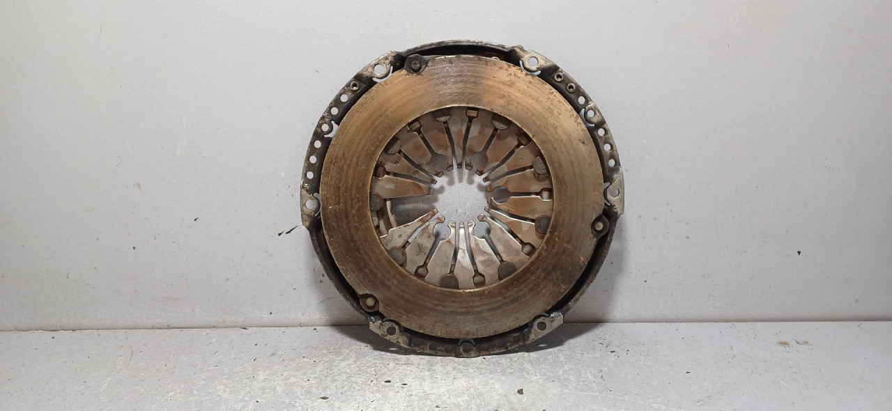 DIJELOVI KORPA VW POLO > 09-14 038141025D