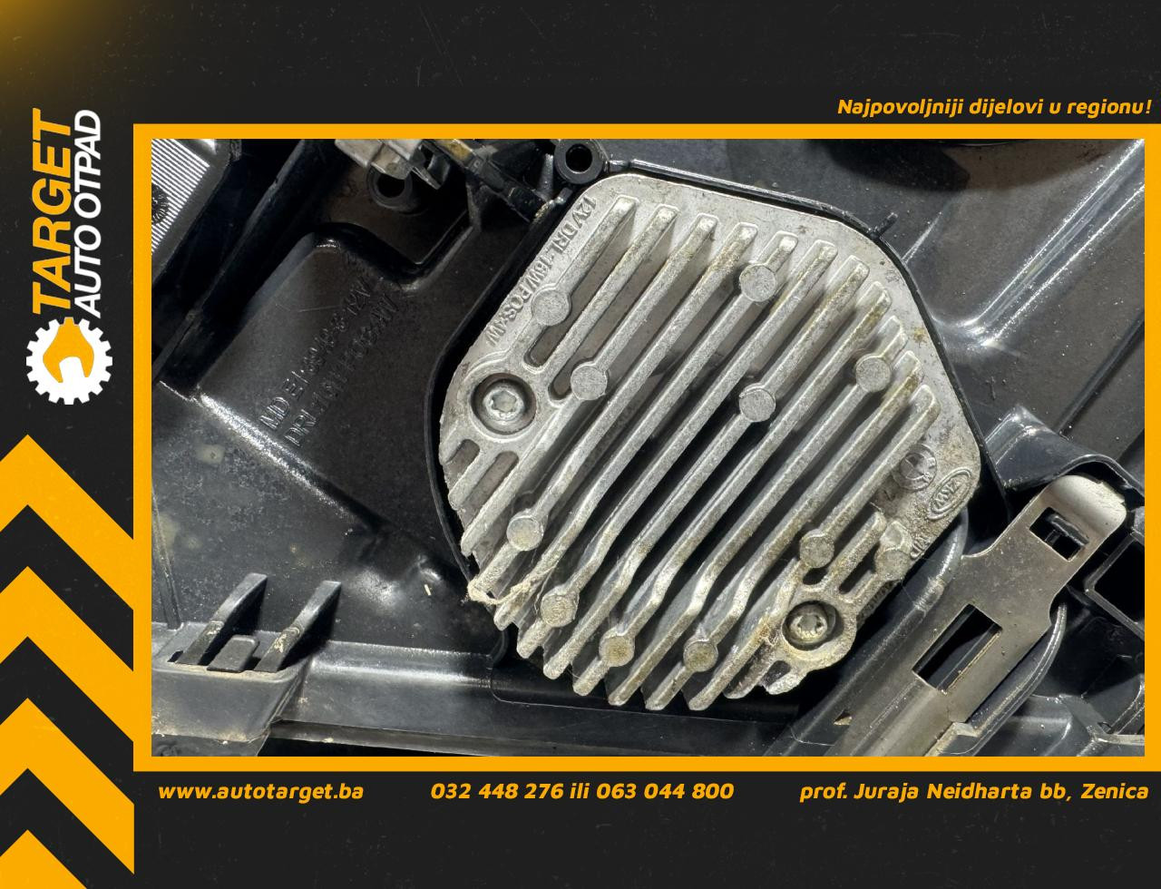 DIJELOVI BALAST FARA BMW SERIJA 7 (G11/G12) > 15-19 3.0 E439493