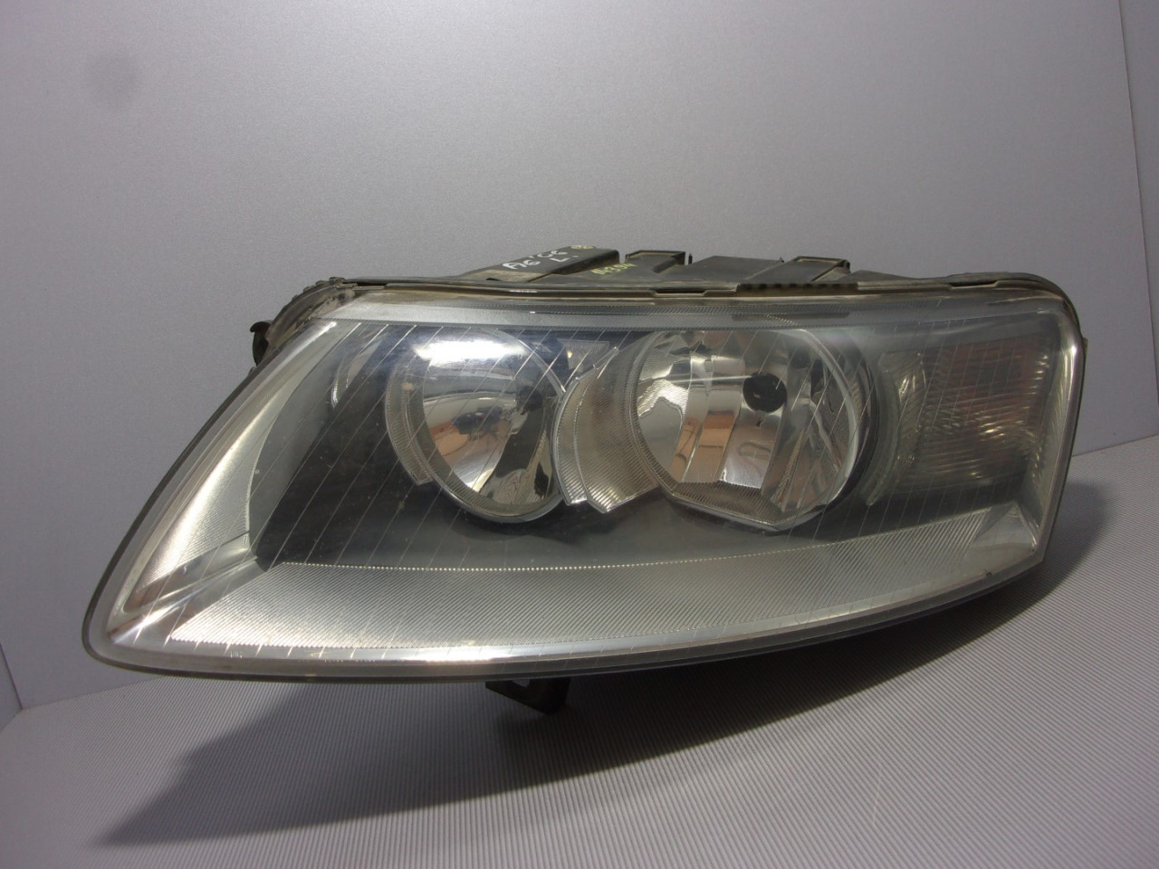 DIJELOVI FAR AUDI A6 > 04-08 AD034014F0941003