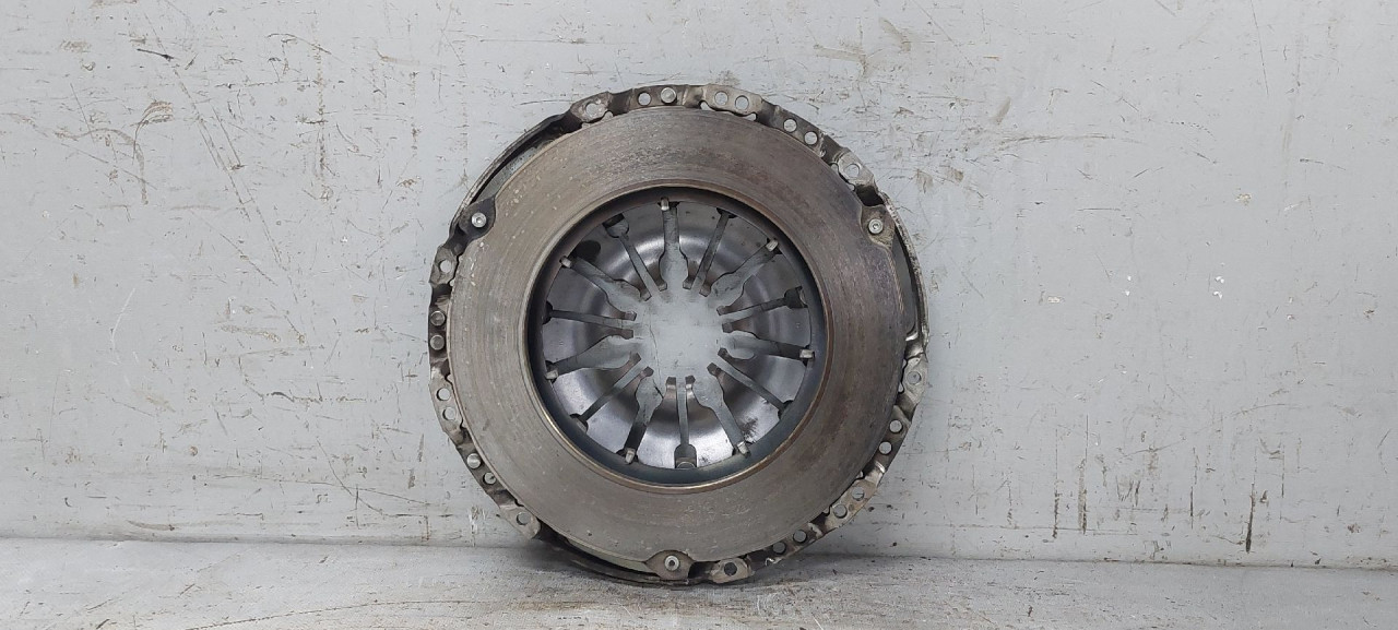 DIJELOVI KORPA NISSAN QASHQAI > 14-17 302100495R
