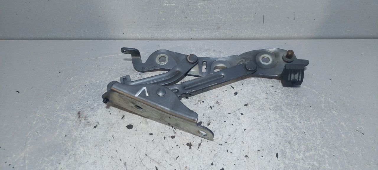DIJELOVI BAGLAMA GEPEKA VOLVO S60 > 05-10 30649608