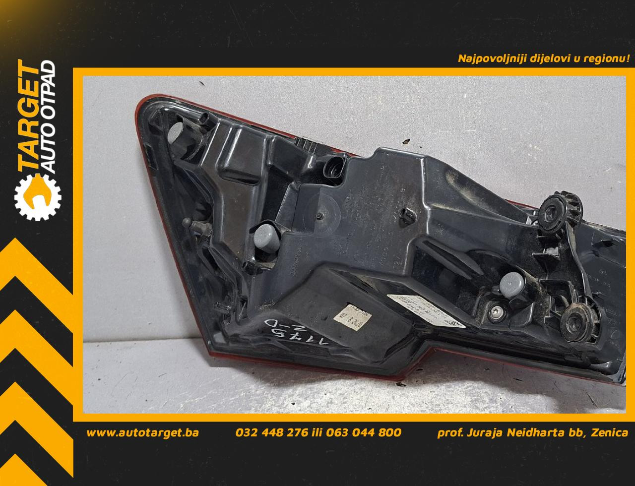 DIJELOVI STOP SVJETLO SKODA OCTAVIA > 19- 2.0 5E3945208