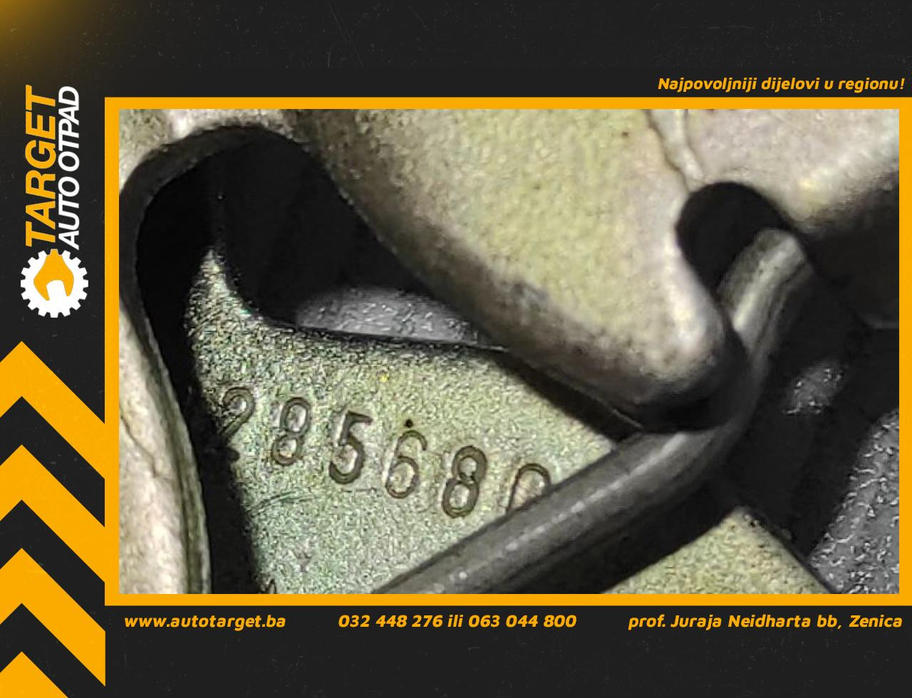 DIJELOVI BRAVA HAUBE PEUGEOT 2008 > 13-16 9673285680