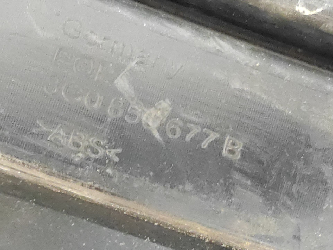 DIJELOVI RESETKA BRANIKA VW PASSAT B8 > 14-19 3G0853677B