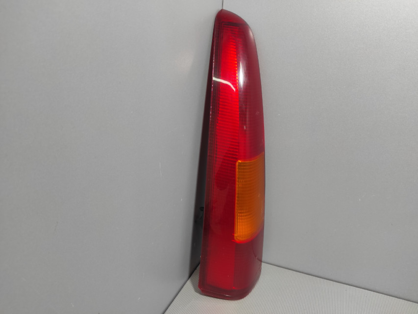 STOP SVJETLO VOLVO 840/850 > 92-97 3512319