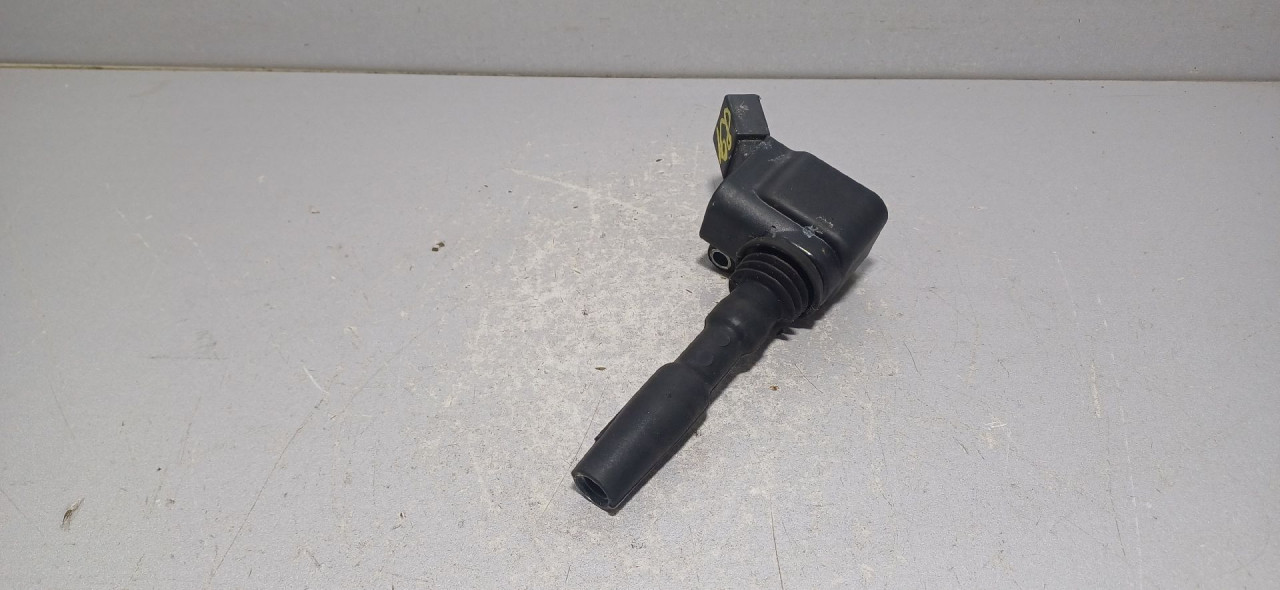 DIJELOVI BOMBINA AUDI A3 (8Y) > 20 -  04E905110P