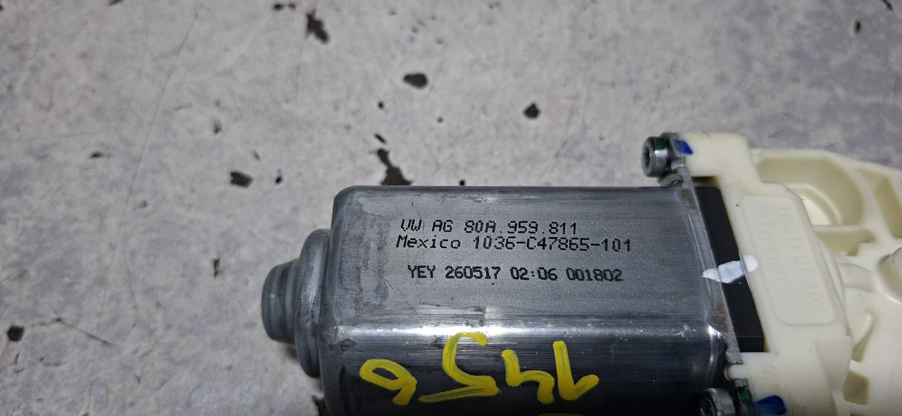 MOTORIC PODIZACA STAKLA AUDI Q5 (FY) > 17 - 20  80A959811