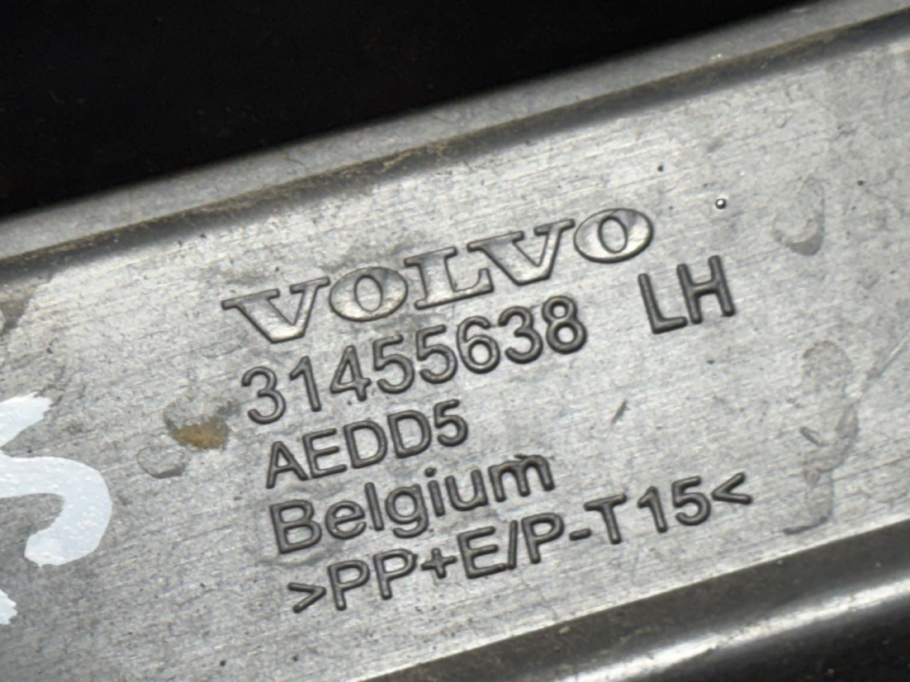 DIJELOVI PLASTIKA BRANIKA VOLVO S60/V60 > 19- 31455638