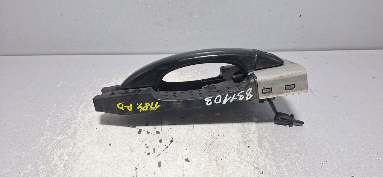 DIJELOVI RUCKA VRATA AUDI A1 > 14-18 8T2837886B