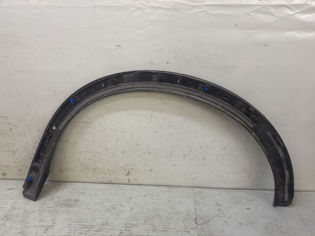 DIJELOVI RUB BLATOBRANA AUDI Q3 > 11-15 8U0853818