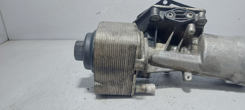 HLADNJAK ULJA VW PASSAT B6 > 05-10 038117VWH