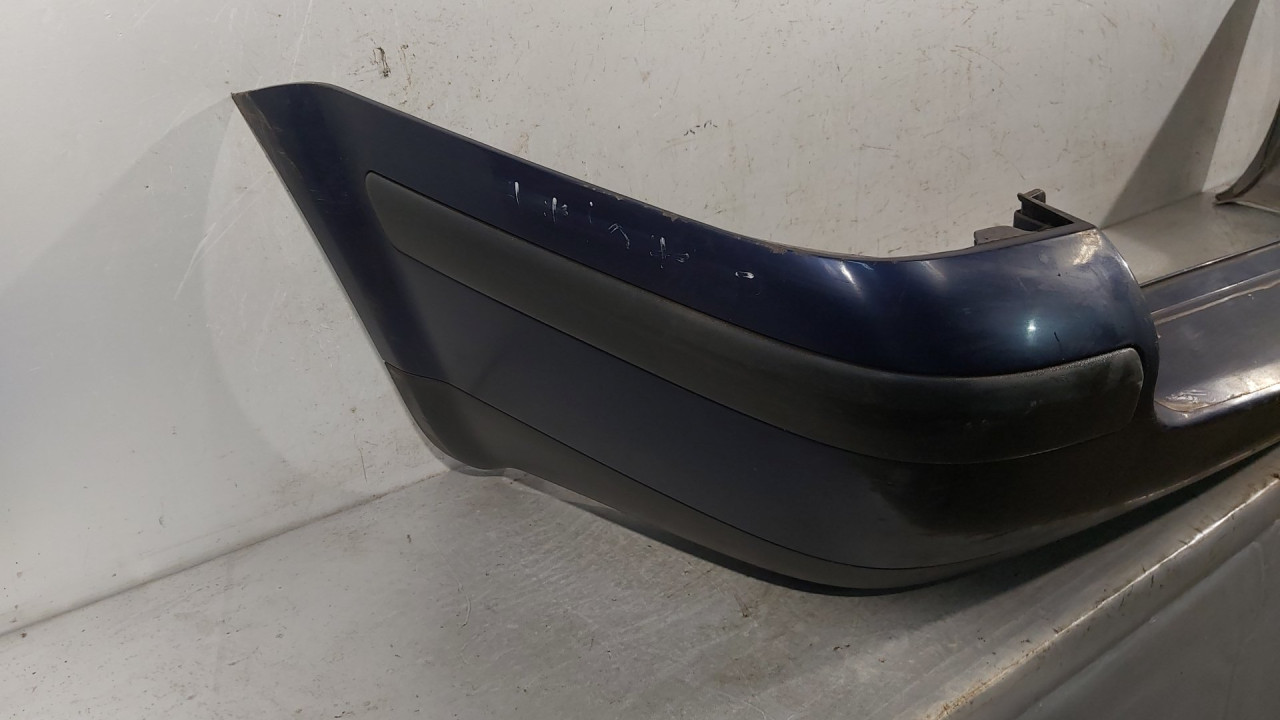 DIJELOVI BRANIK VW PASSAT B5 > 96-00 3B9807417