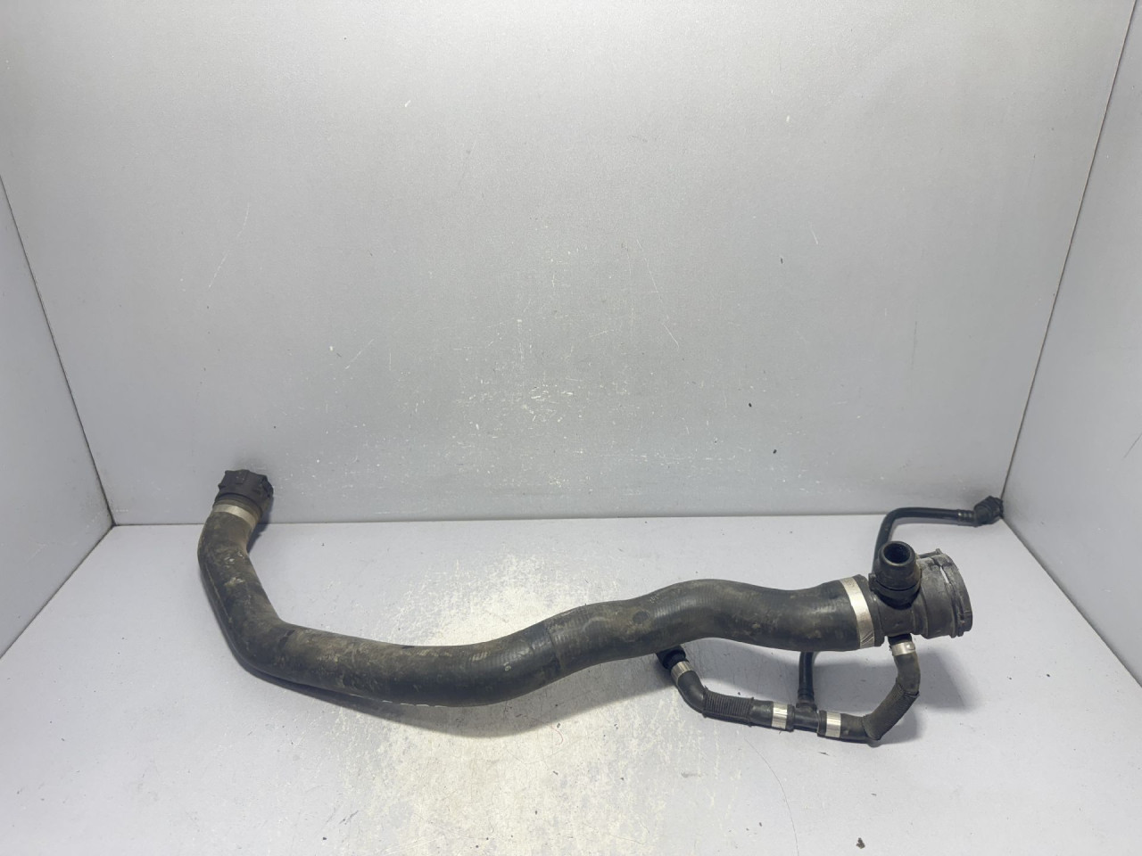 DIJELOVI CRIJEVO BMW SERIJA 5 (F10/F11) > 13-16 2.0 17128571801