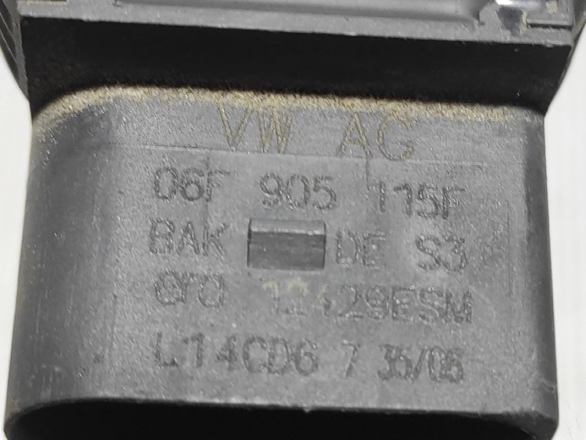 DIJELOVI BOMBINA VW PASSAT B6 > 05-10 06F905115F