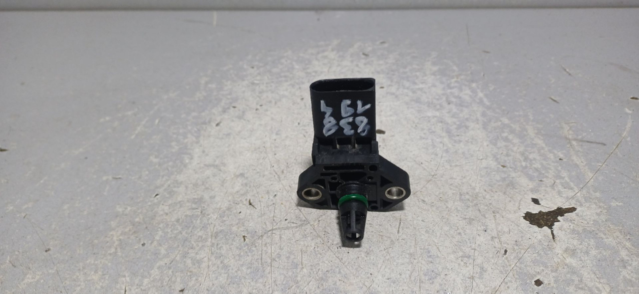 DIJELOVI MAP SENZOR VW GOLF 7 > 12-16 03G906051E
