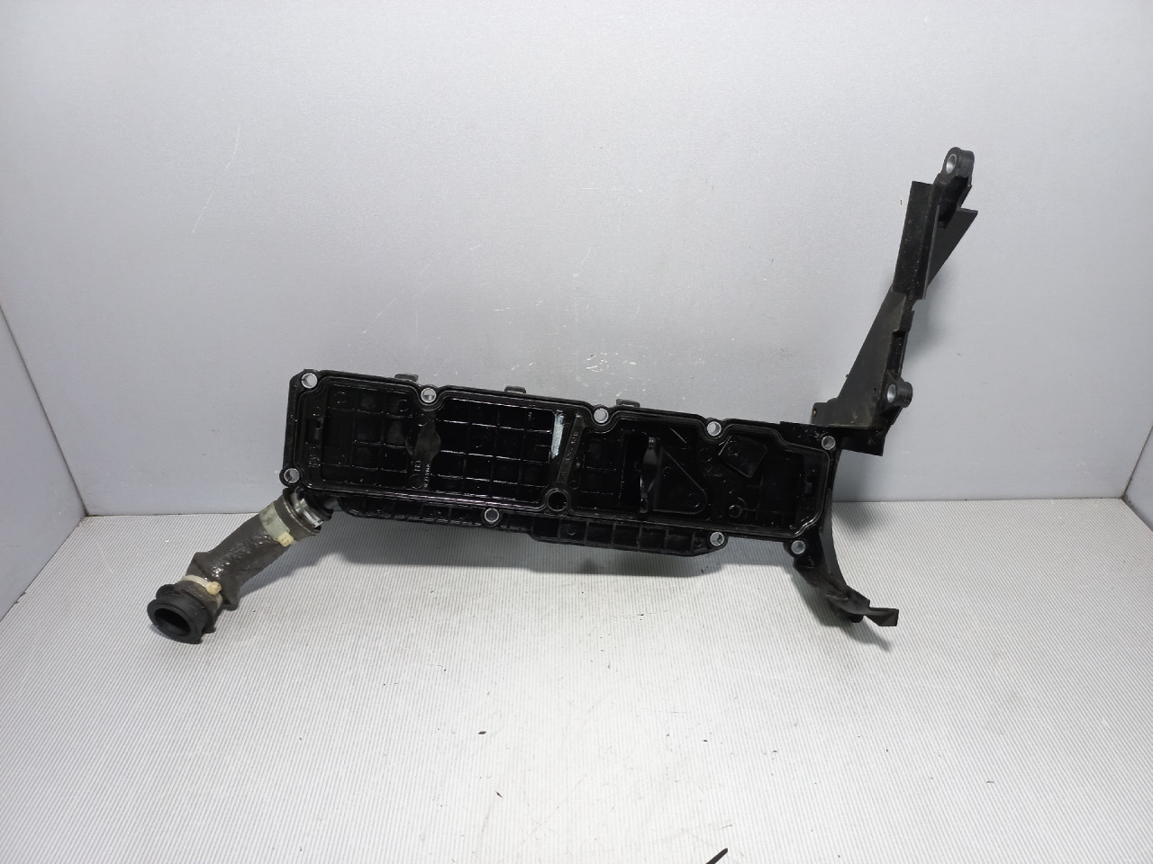 DIJELOVI DEKLO FORD FOCUS > 11-14 M06042A190