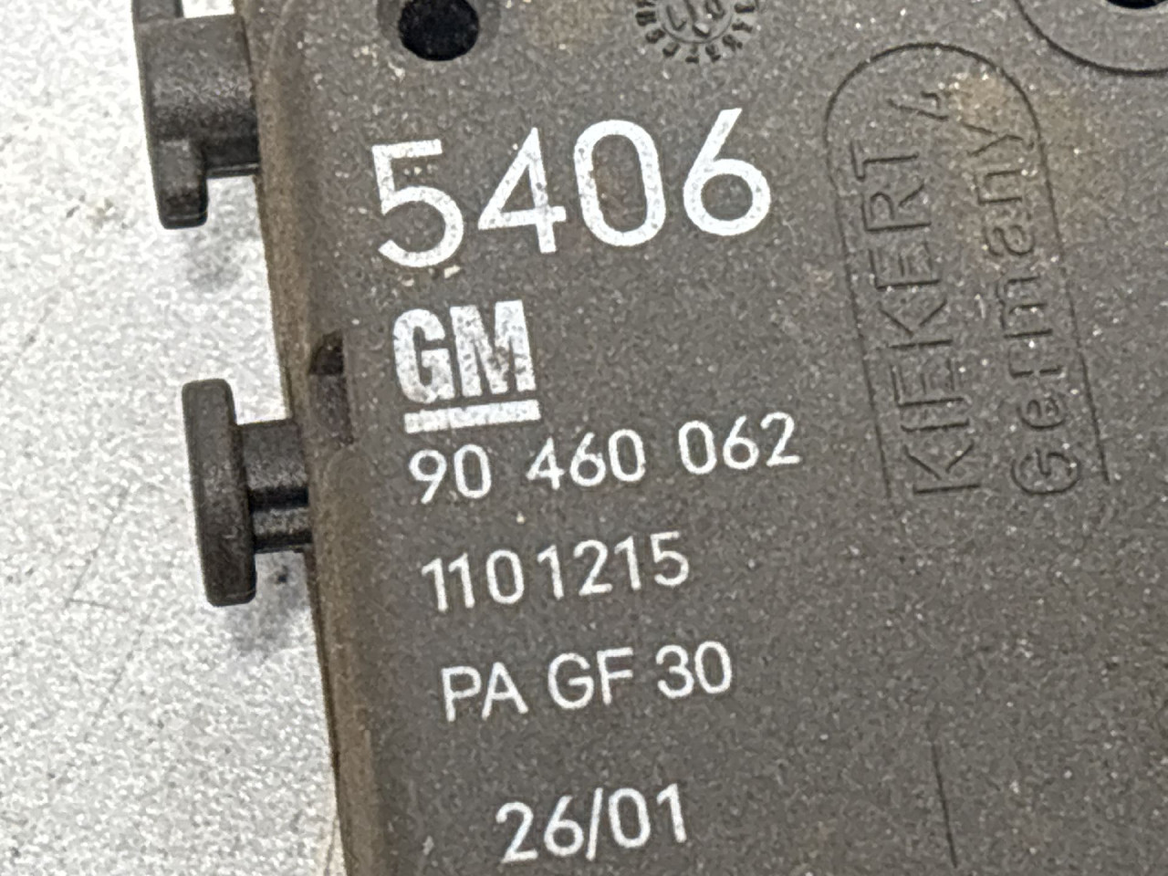 DIJELOVI MOTORIC GEPEKA OPEL ASTRA G > 98-03 90460062