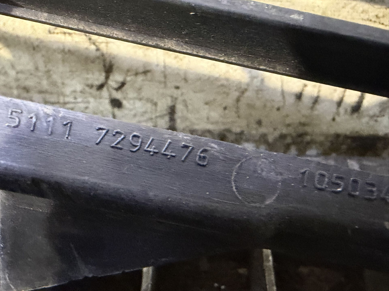 DIJELOVI RESETKA BRANIKA BMW X5 (F15) > 13-18 3.0 7294476